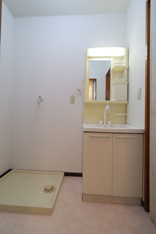 洗面設備　図面と現状に相違がある場合には現状を優先