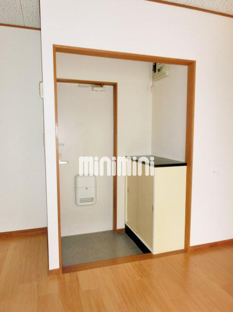 玄関　下駄箱完備しています。