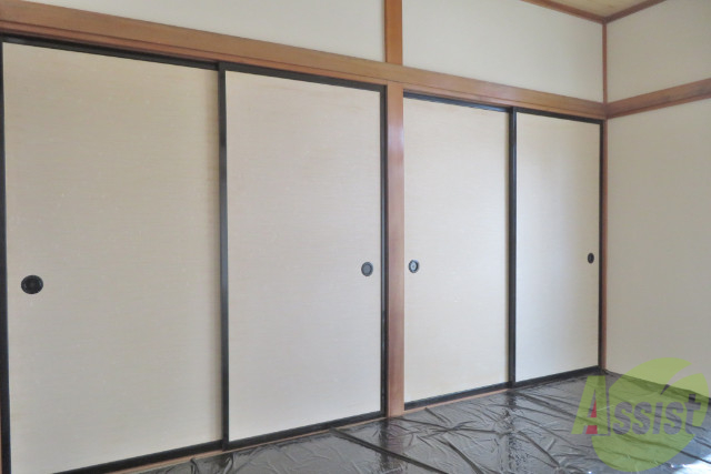 収納　収納は壁一面になっており、何でもしまえそう。