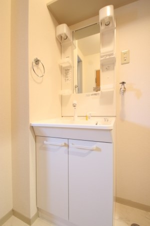 洗面設備　※別室参考画像