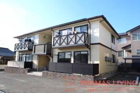 建物外観　粕屋町でのお部屋探しは、トーマスリビング粕屋店へご相談下さい