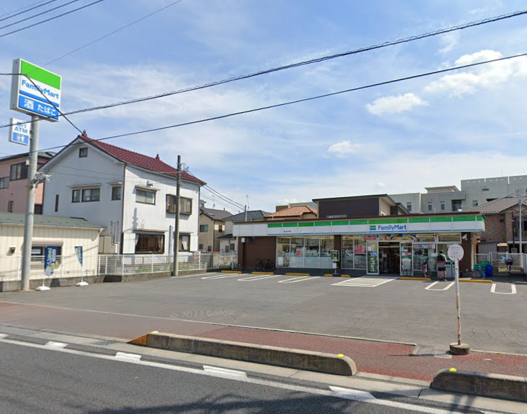 コンビニ　ファミリーマート春日部大場店（コンビニ）まで414m