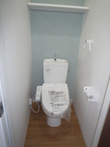 トイレ　トイレもきれいです