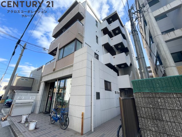 建物外観　最寄駅徒歩５分の駅近物件！