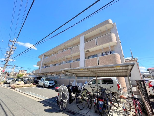 建物外観　綺麗な外観の素敵なお部屋があなたを待っています。