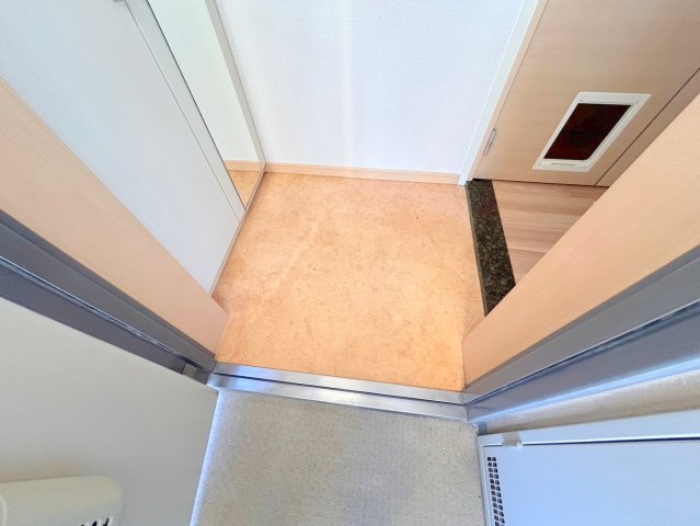 玄関　素敵な玄関は毎朝あなたを元気に送りだしてくれますよ。