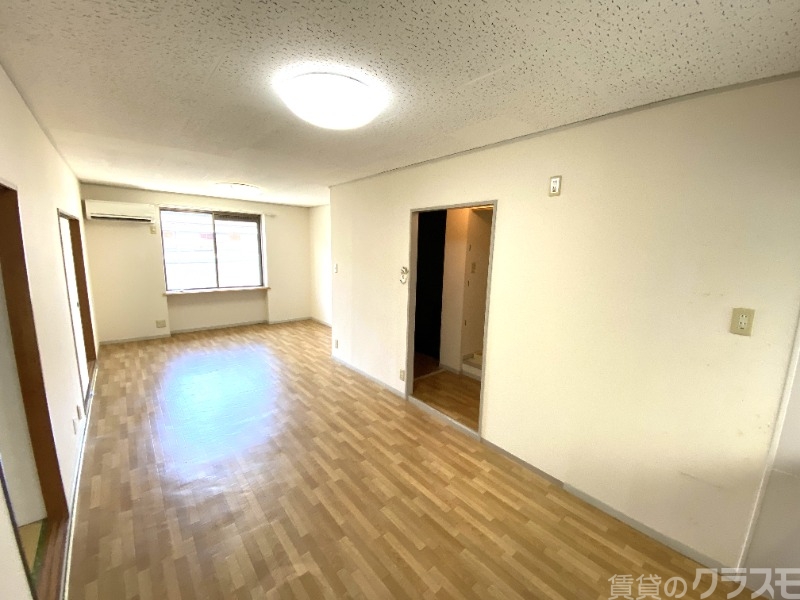 その他部屋・スペース　白を基調にした明るいお部屋です。