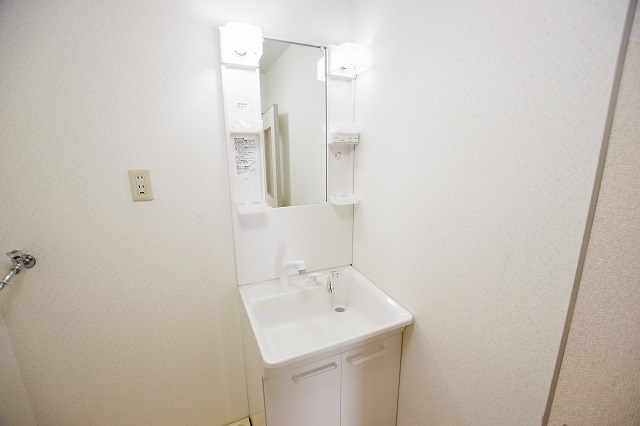 洗面設備　※別号室の写真使用中