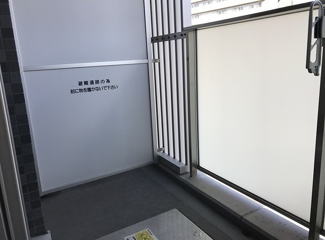 バルコニー　※同仕様写真含む