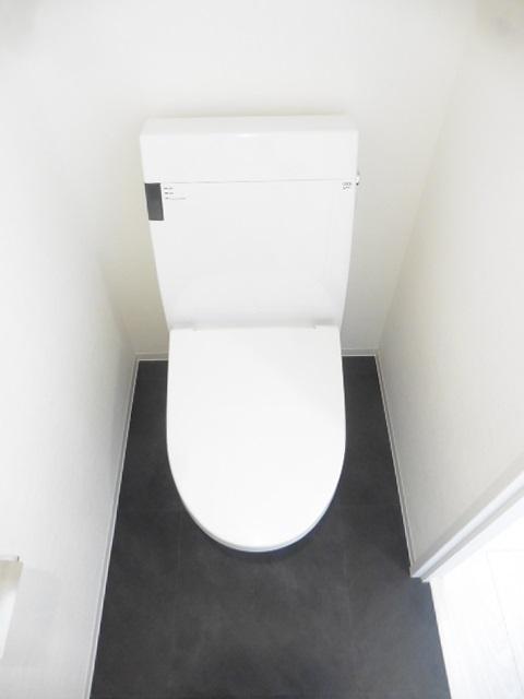 トイレ　トイレ