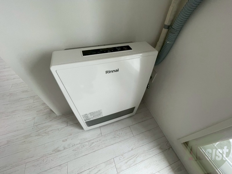 その他　暖房です。冬場の寒い日でも安心ですね～