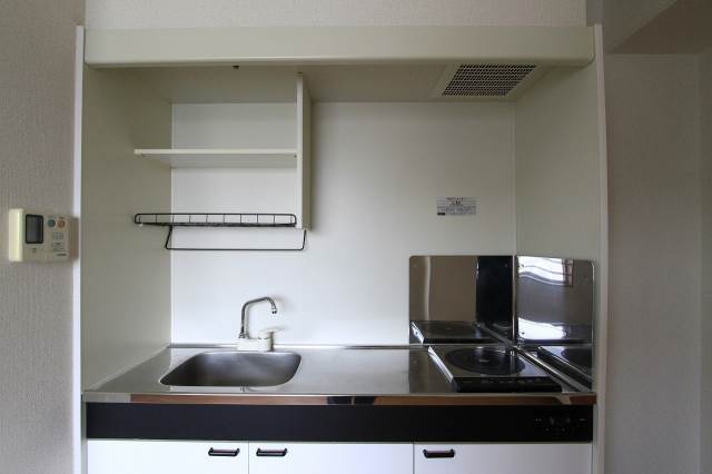 キッチン　１１０３号室の写真です