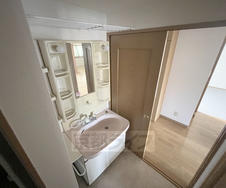 トイレ　清潔感のある洋式トイレ。