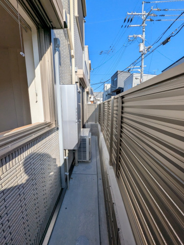 バルコニー　日当り良好の東向き