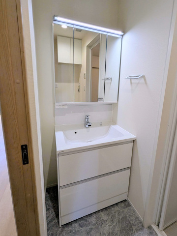 洗面設備　洗面化粧台