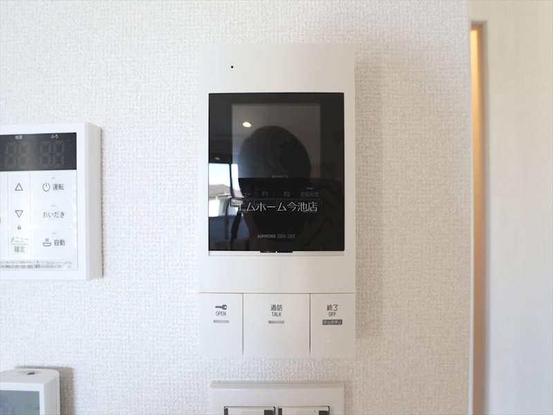 セキュリティ　TVモニター付インターホン