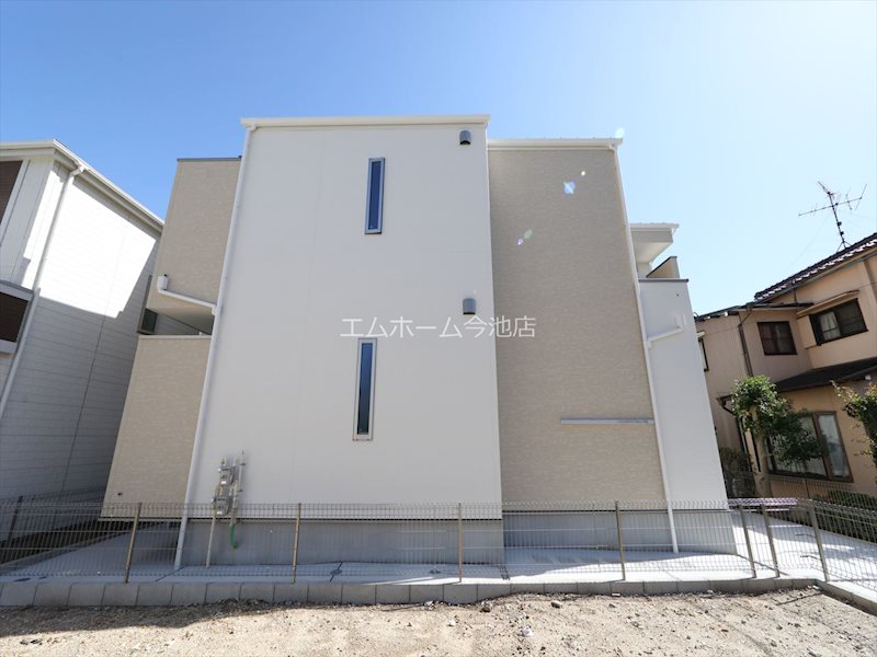 建物外観　外観　オートロック防犯カメラTVモニターホン宅配BOX完備