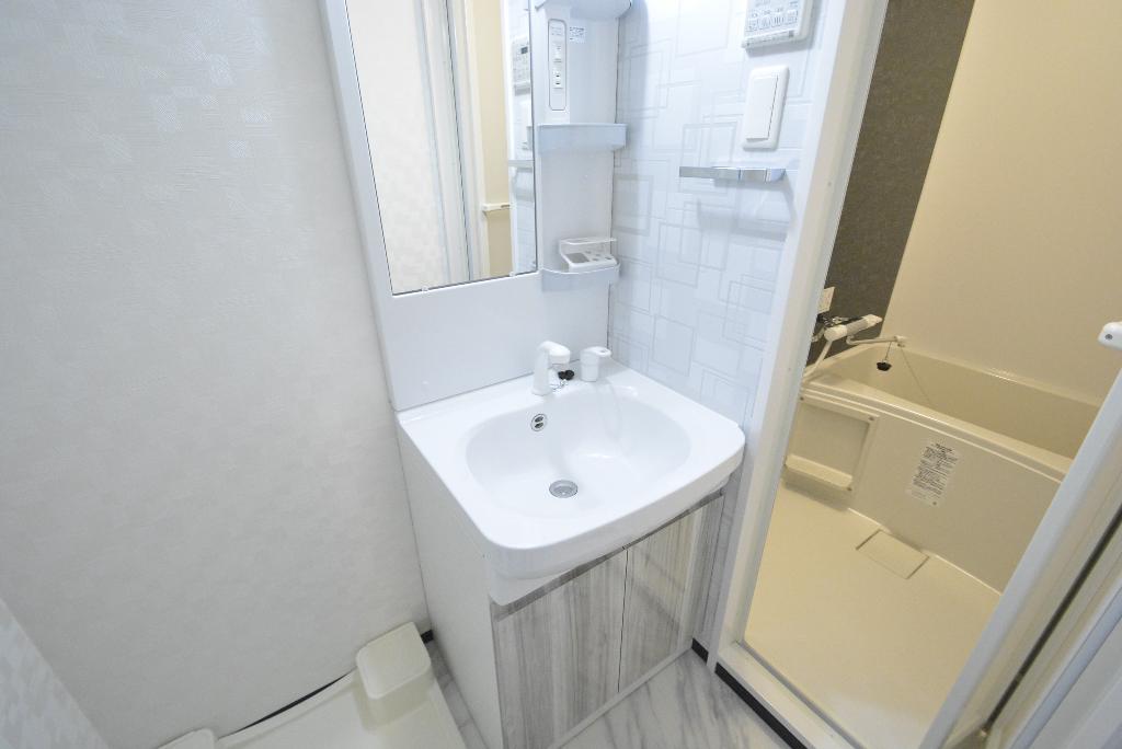 洗面設備　洗髪洗面化粧台