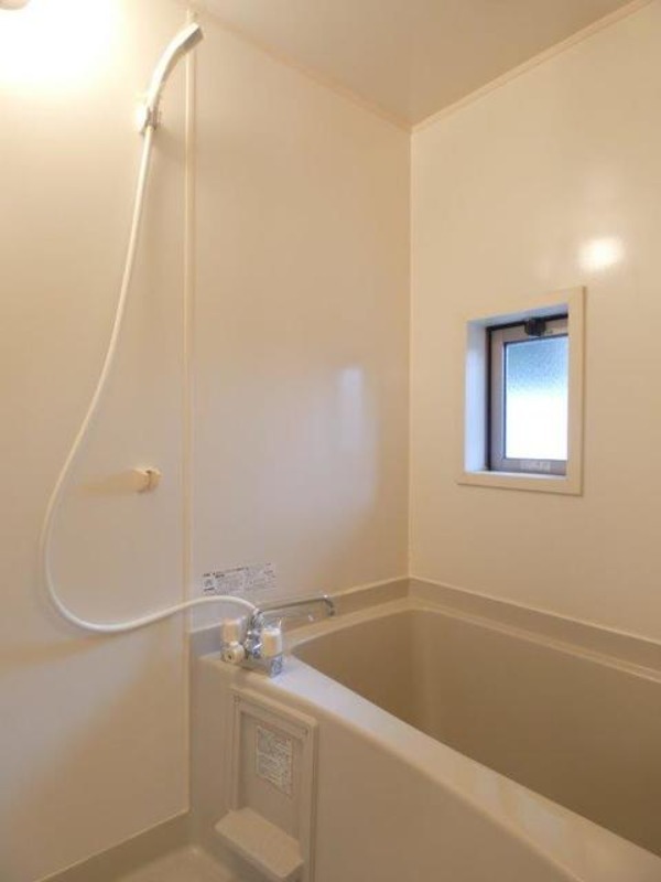 バス・シャワールーム　図面と現状に相違がある場合には現状を優先