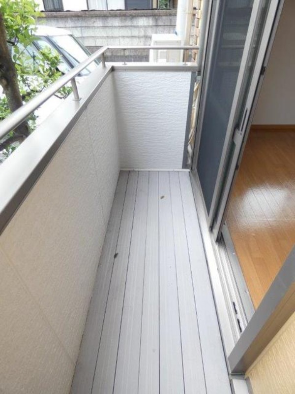 バルコニー　図面と現状に相違がある場合には現状を優先