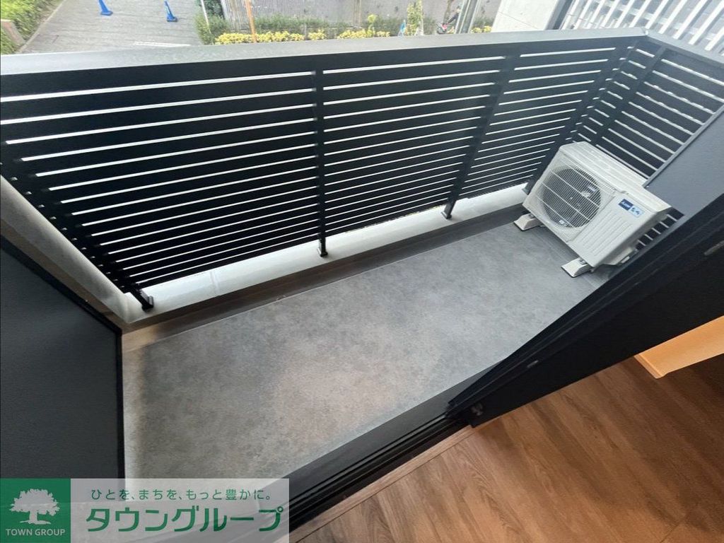 バルコニー　バルコニー