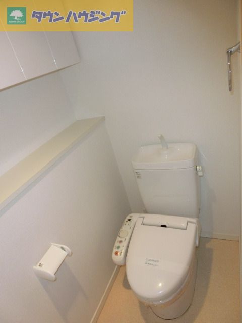 トイレ　ウォシュレット付きトイレ