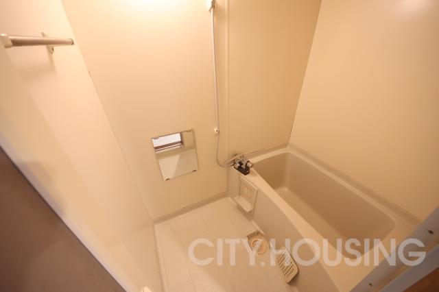 バス・シャワールーム　※同タイプ部屋の写真です。