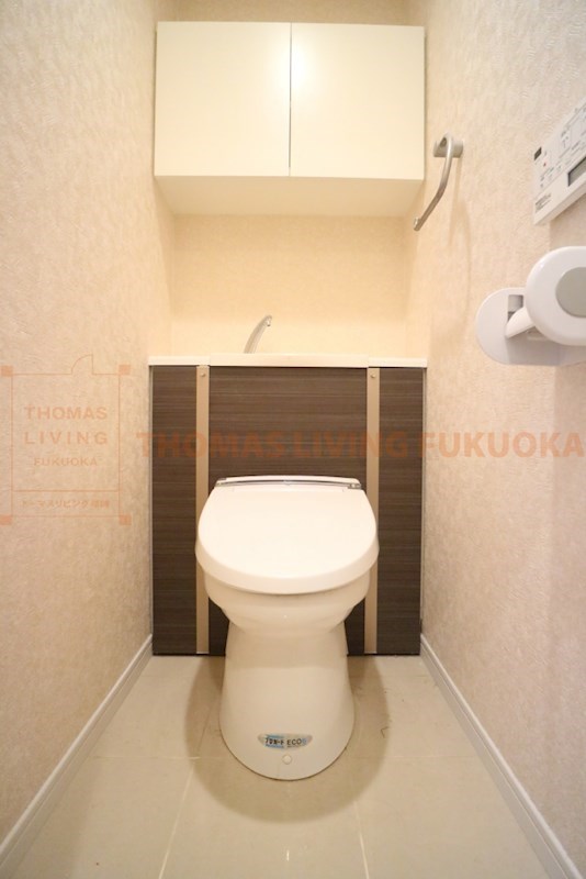 トイレ　トイレ※別号室の参考写真になります。