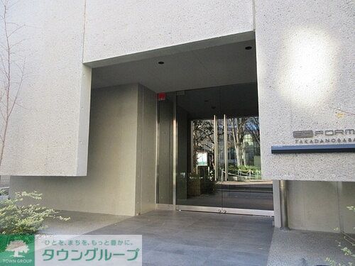 エントランス　2025年12月撮影　エントランス