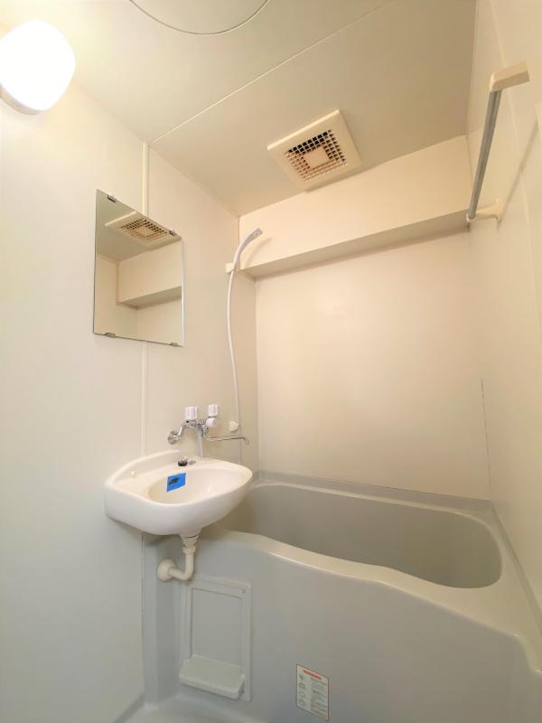 バス・シャワールーム　同タイプ・参考写真