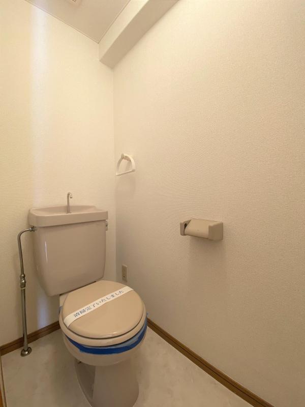 トイレ　同タイプ・参考写真