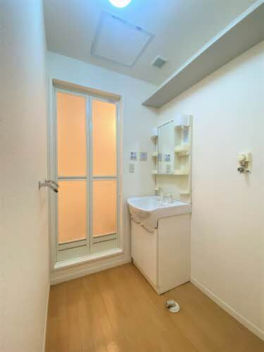 洗面設備　洗面所