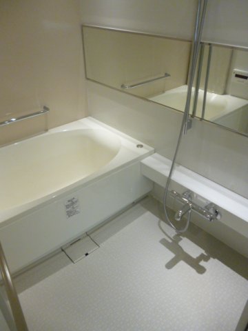 バス・シャワールーム　バス※別部屋参考写真