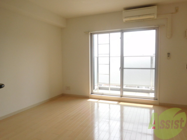 その他部屋・スペース　フローリングの色も温かみがありいいですね～