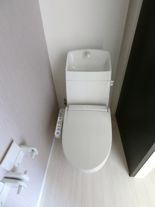 トイレ　図面と現状に相違がある場合には現状を優先