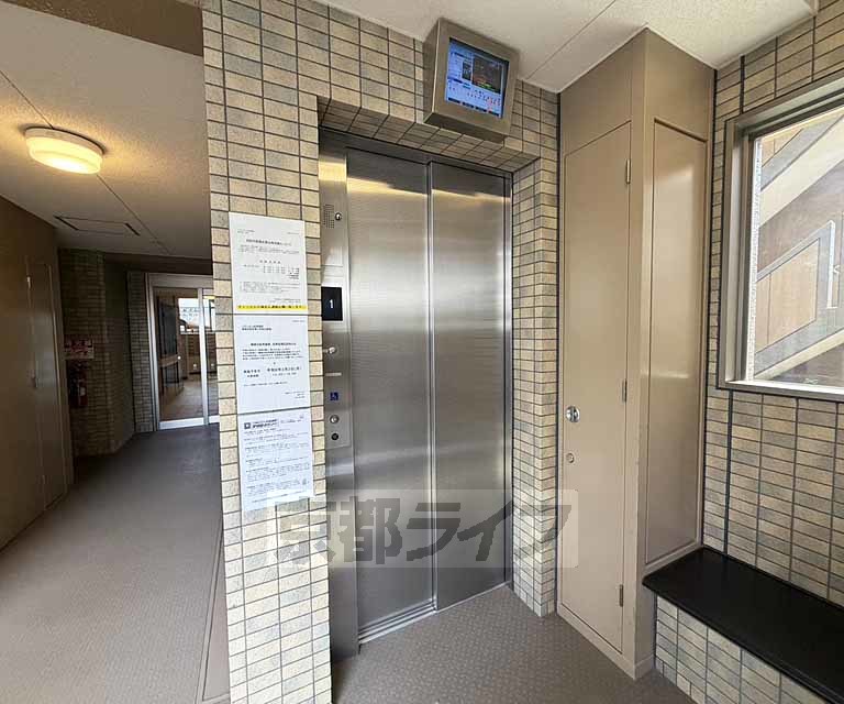その他　エレベーター
