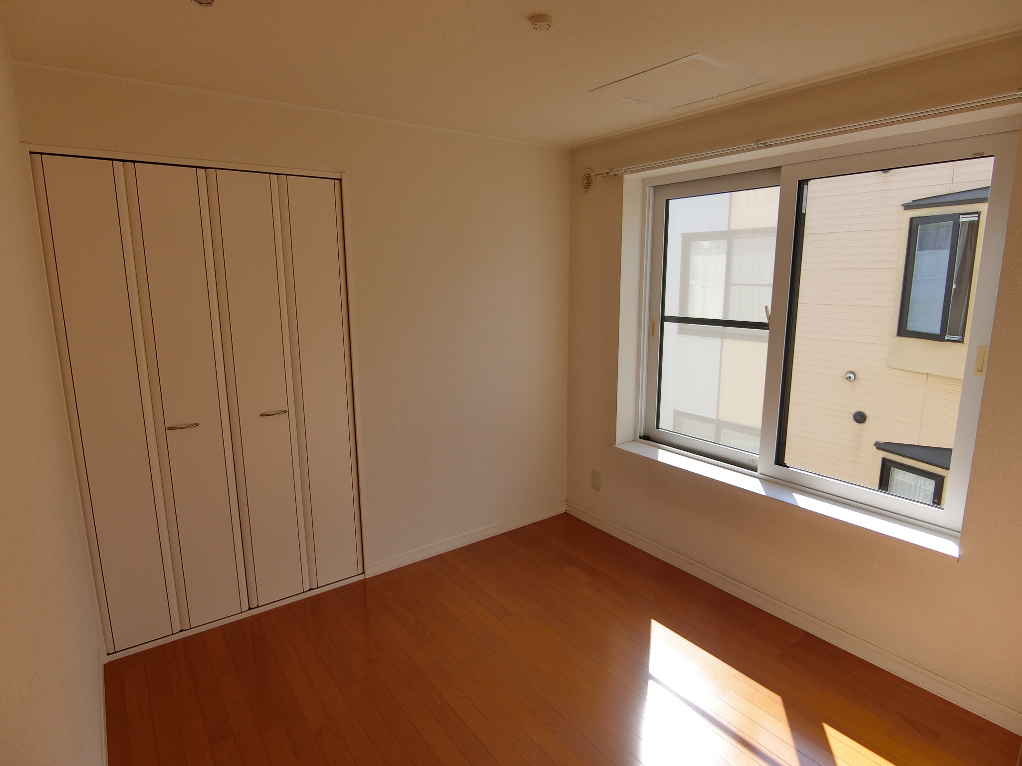 眺望　明るいお部屋です！