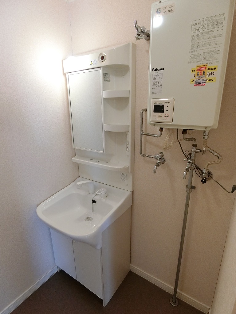 洗面設備　シャンプードレッサー付きです♪