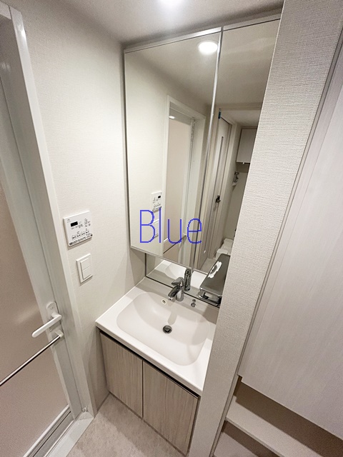 洗面設備　同仕様