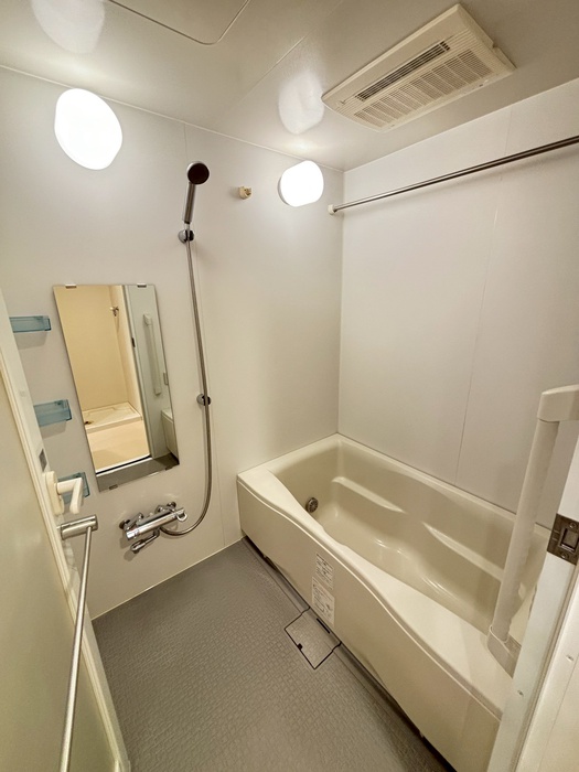 バス・シャワールーム