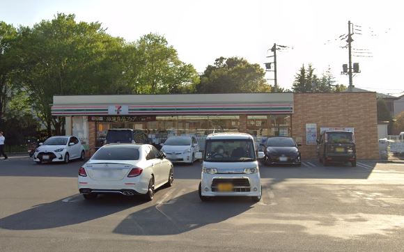コンビニ　セブンイレブン 山梨大学医学部前店（コンビニ）まで1286m