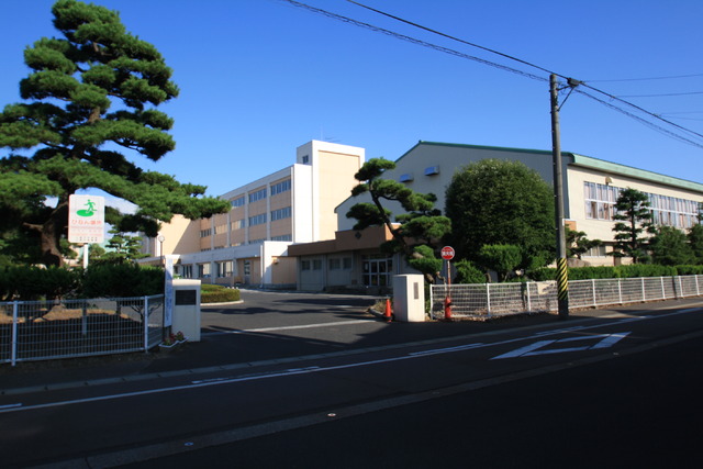 中学校　中学校（中学校）まで319m