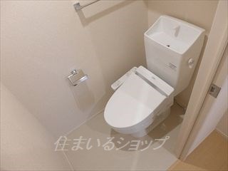 トイレ　シャワートイレ