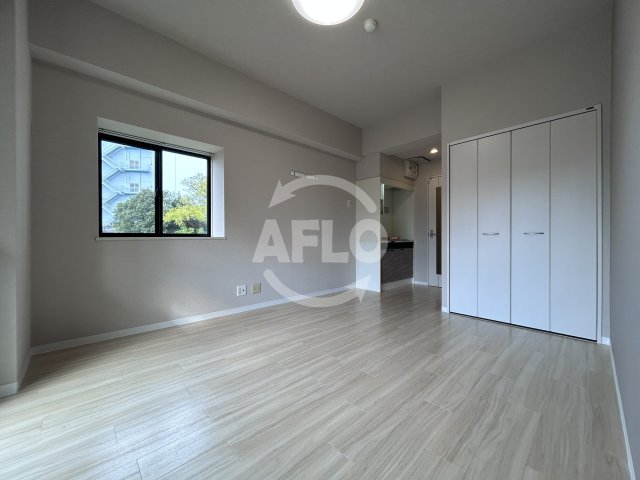 その他部屋・スペース　ビスタ江坂南　リビング