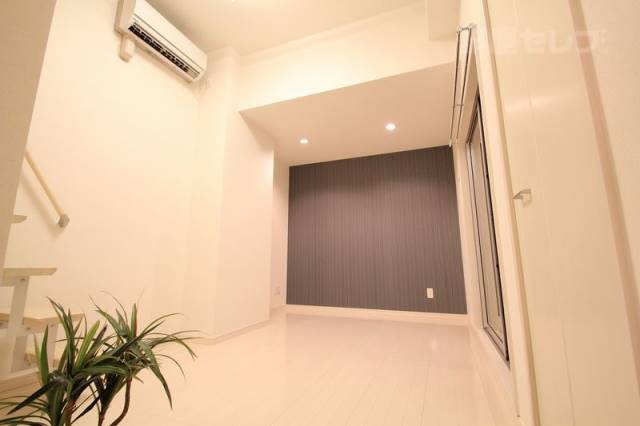 眺望　ロフトから下を覗いてみました