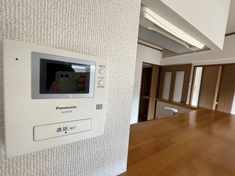 トイレ　当物件の参考写真です。(同建物の部屋)