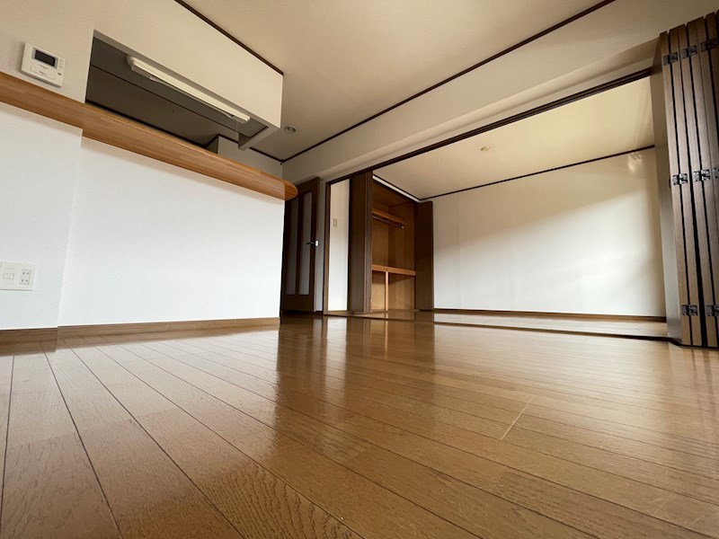 居室・リビング　当物件の参考写真です。(同建物の部屋)