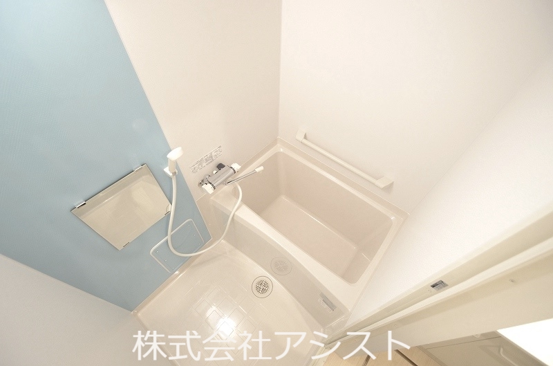 バス・シャワールーム　設備仕様は号室により異なる為、現況を優先致します。