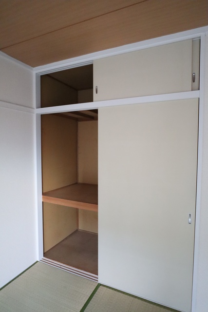 収納　参考写真（同物件別部屋）