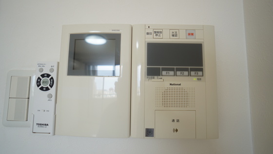 セキュリティ　カメラ付きインターホン
